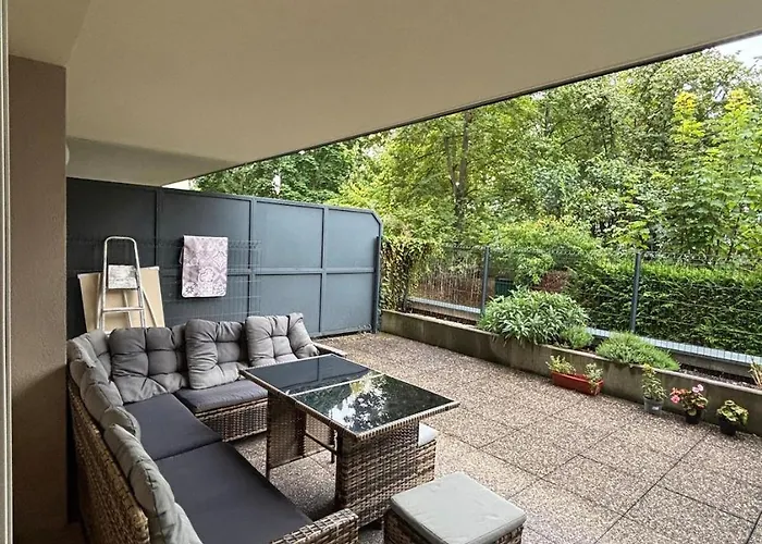 Large Modern - Terrace - Parking Apartman